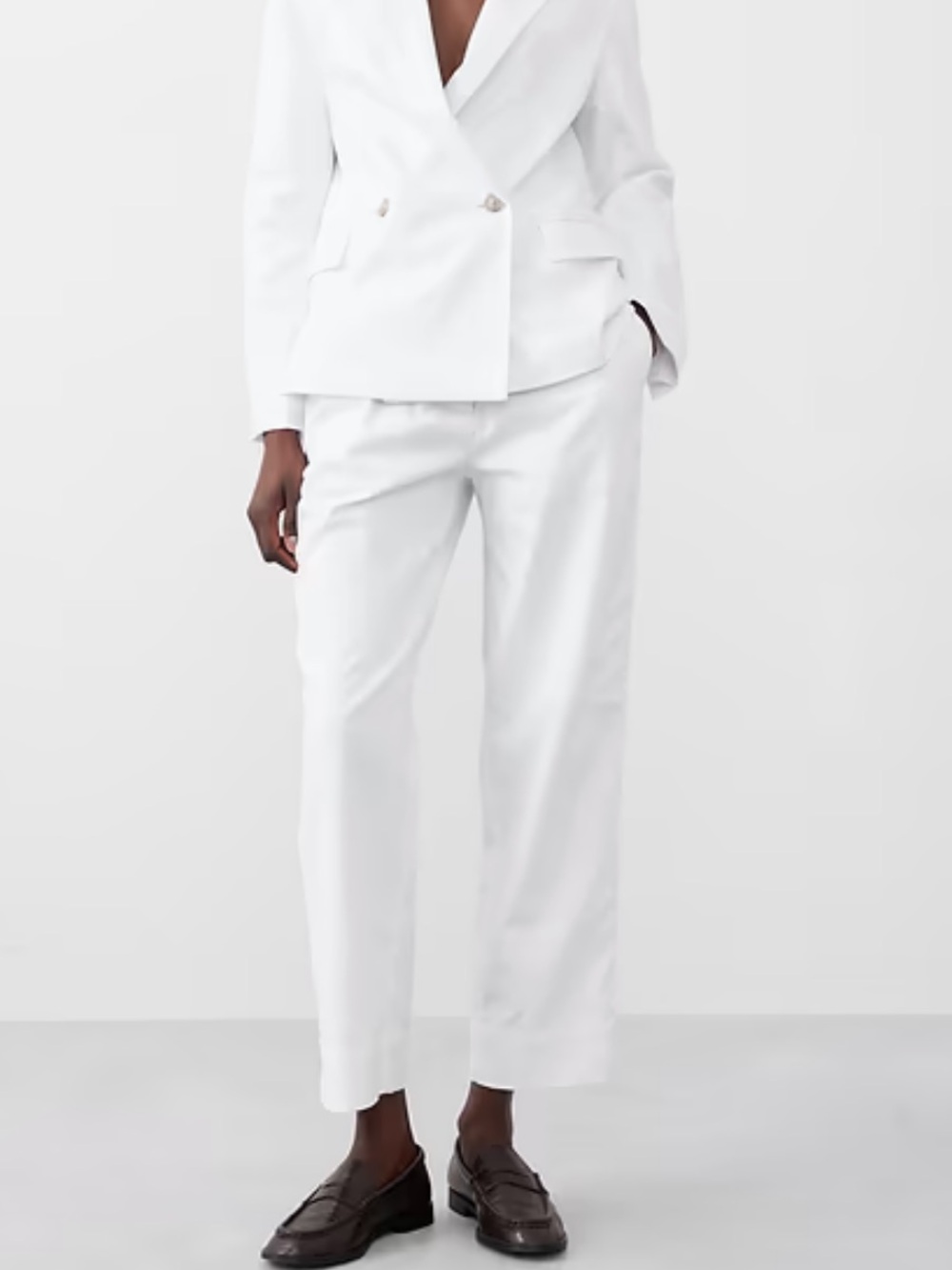 Banana Republic Women’s  White Cotton Blend Chinos - Relaxed Tailor xs